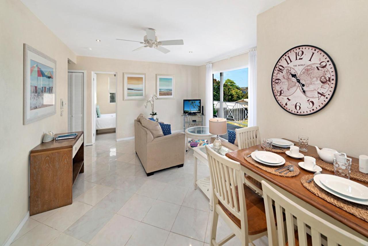 Lantana 42 Apartment Saint James Bagian luar foto